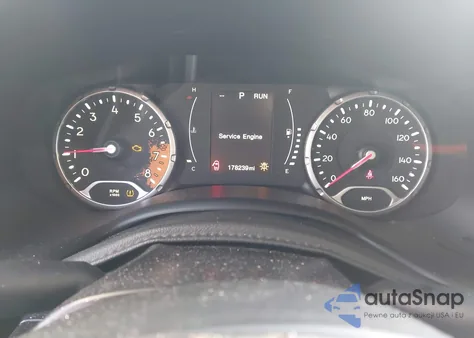 2016 Jeep Renegade Latitude z USA, uszkodzony, nr VIN ZACCJBBT3GPE12799